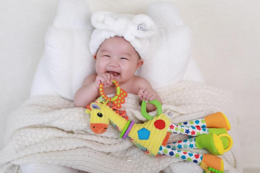 攸县宝宝为什么会吐奶 攸县宝宝为什么会吐奶